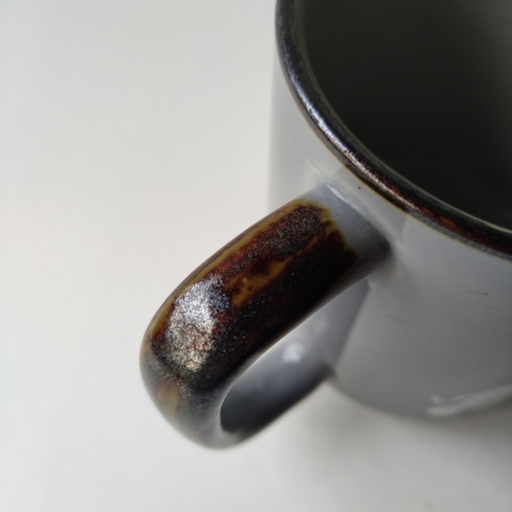 Elephant Pottery Mug - Picture 4 of 7